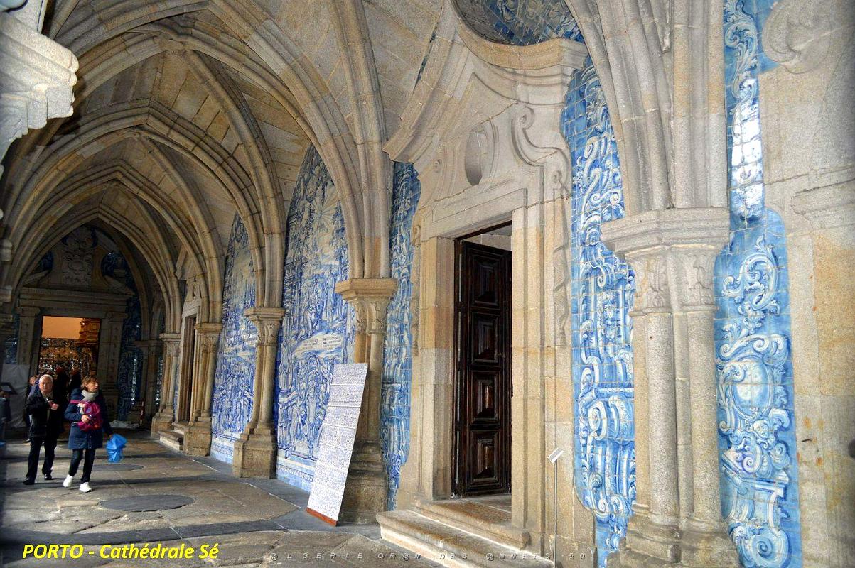 1649- Porto- Cathedrale.jpg